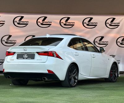 2016 Lexus IS300, bílá, 231 000 km, dovoz SAE — foto 4 z 10