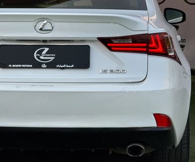 2016 Lexus IS300, bílá, 231 000 km, dovoz SAE — foto 5 z 10