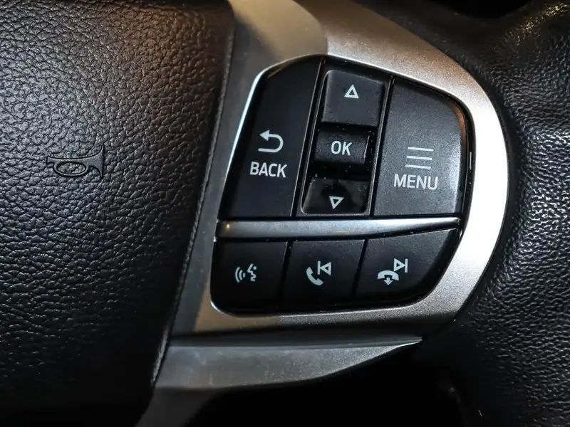 2023 Ford Explorer, šedá, 85 501 km, dovoz Kanada — foto 11 z 12