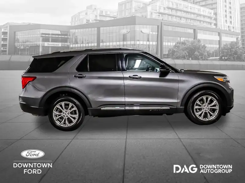 2023 Ford Explorer, šedá, 85 501 km, dovoz Kanada — foto 5 z 12