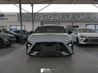 2025 Mg 6 LUXURY, šedá, 0 km, dovoz SAE — foto 2 z 30