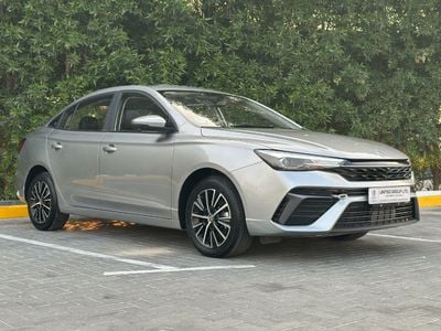 2025 Mg 5, stříbrná, 10 km, dovoz SAE — foto 2 z 21