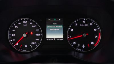 2022 Mg 5, stříbrná, 73 186 km, dovoz SAE — foto 9 z 16