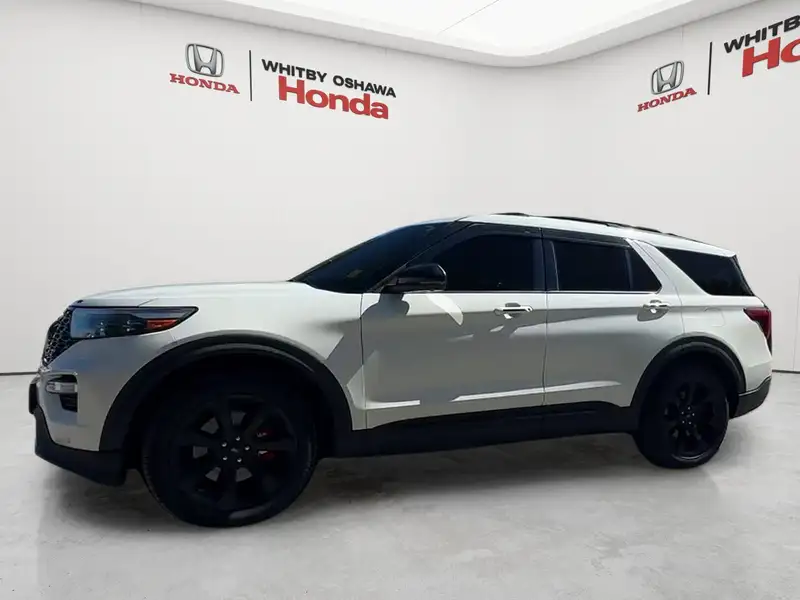 2020 Ford Explorer ST, bílá, 104 200 km, dovoz Kanada — foto 2 z 12