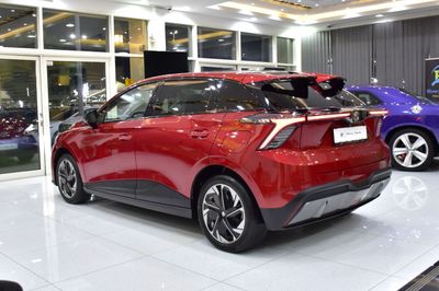 2023 Mg 4 EV ., červená, 37 000 km, dovoz SAE — foto 7 z 16