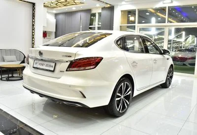 2022 Mg 6, bílá, 56 000 km, dovoz SAE — foto 6 z 16