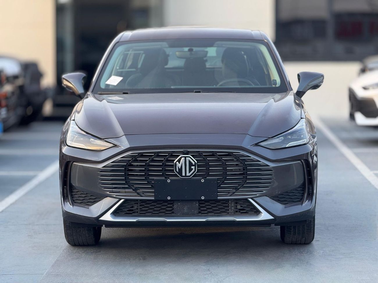2024 Mg One COM, šedá, 0 km, dovoz SAE — foto 1