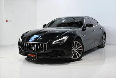 2021 Maserati Quattroporte Basic, černá, 100 041 km, dovoz SAE — foto 3 z 16