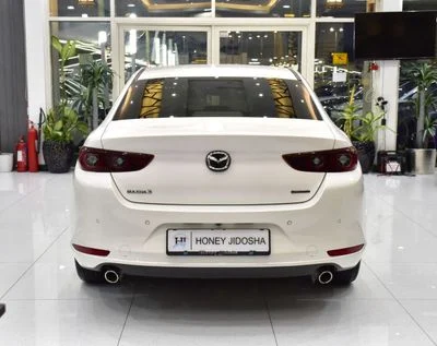 2023 Mazda 3 EVOLVE, bílá, 69 000 km, dovoz SAE — foto 5 z 16