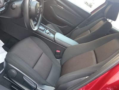 2025 Mazda 3 SELECT, Burgundy, 34 000 km, dovoz SAE — foto 13 z 16