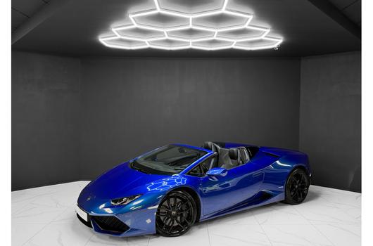 2017 Lamborghini, Lucembursko — foto 1