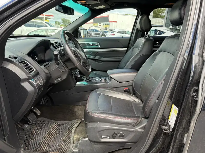 2016 Ford Explorer SPORT, černá, 178 295 km, dovoz Kanada — foto 12 z 12