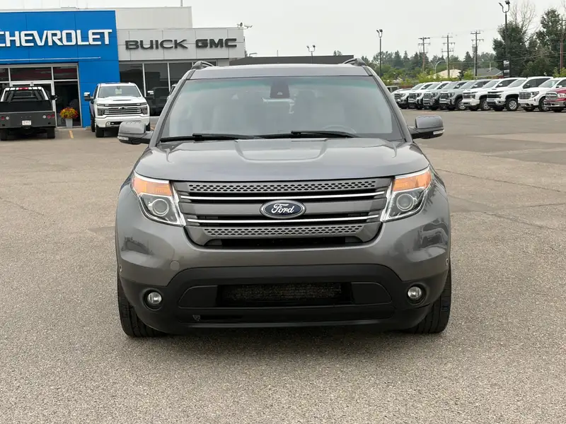 2014 Ford Explorer Limited, šedá, 125 538 km, dovoz Kanada — foto 5 z 12