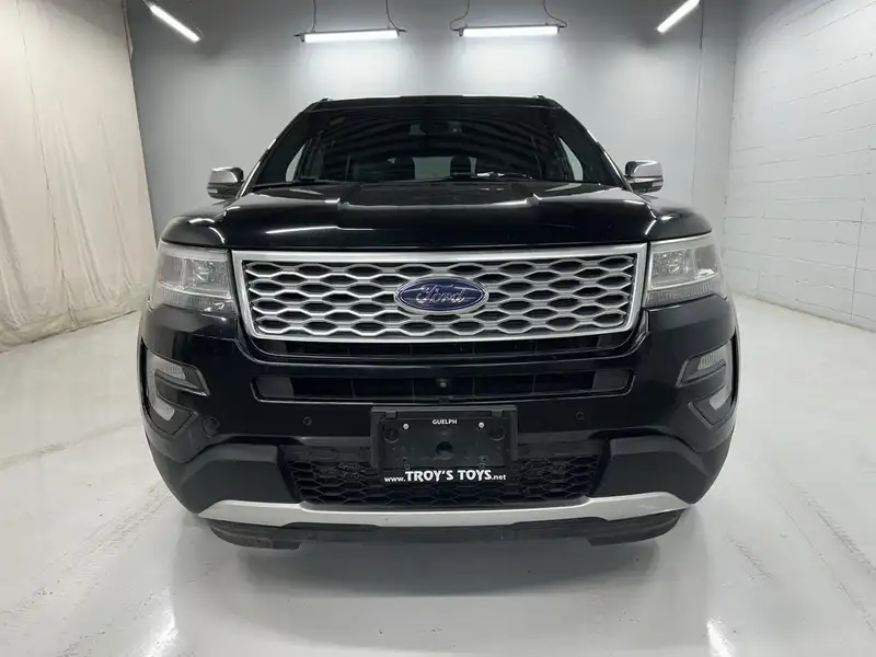 2017 Ford Explorer Platinum, černá, 172 649 km, dovoz Kanada — foto 2 z 12