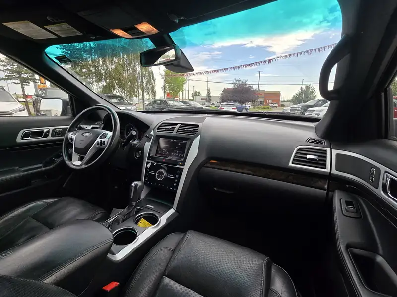 2013 Ford Explorer Limited, černá, 178 554 km, dovoz Kanada — foto 11 z 12