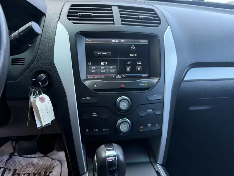 2014 Ford Explorer, 112 975 km, dovoz Kanada — foto 12 z 12