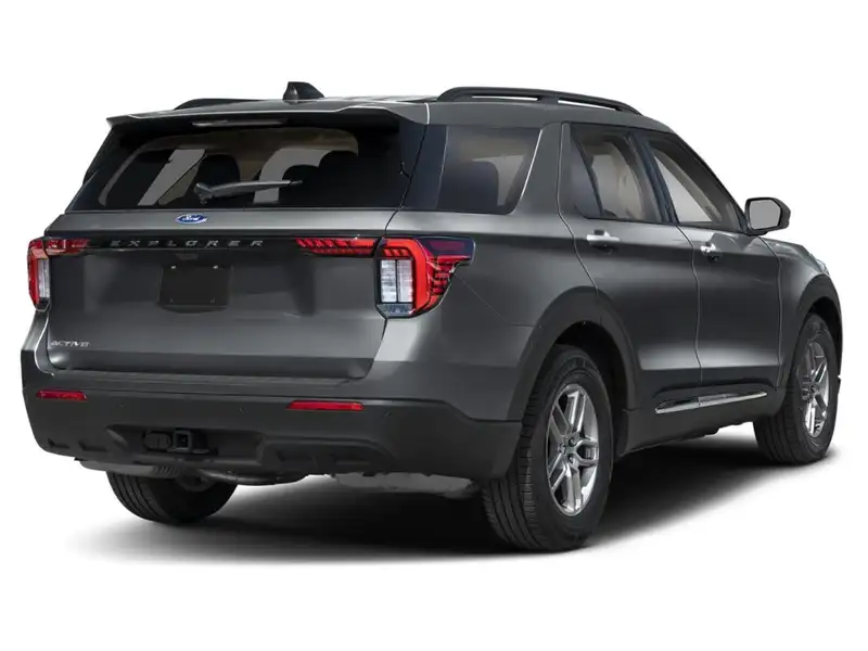 2026 Ford Explorer, šedá, 0 km, dovoz Kanada — foto 2 z 12