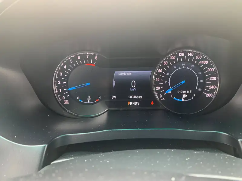 2017 Ford Explorer PLATINUM, černá, 200 500 km, dovoz Kanada — foto 11 z 12