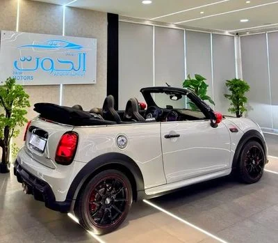2022 MINI Cooper, bílá, 50 800 km, dovoz SAE — foto 2 z 16