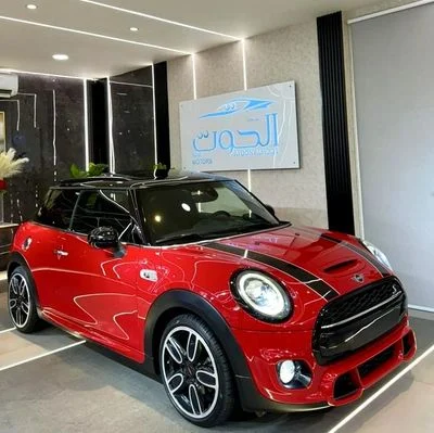 2020 MINI Cooper, červená, 54 000 km, dovoz SAE — foto 4 z 16