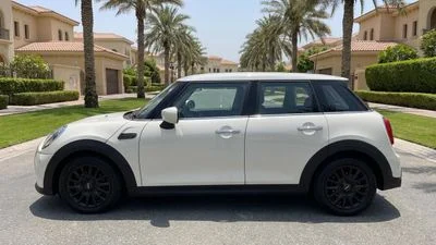 2024 MINI Cooper STANDARD, bílá, 63 624 km, dovoz SAE — foto 5 z 16