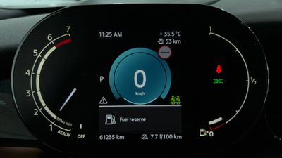 2022 MINI Cooper S, béžová, 61 235 km, dovoz SAE — foto 9 z 16