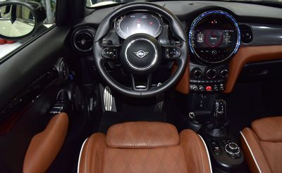 2022 MINI Cooper ., bílá, 53 000 km, dovoz SAE — foto 12 z 16