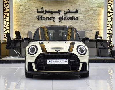2022 MINI Cooper ., bílá, 53 000 km, dovoz SAE — foto 2 z 16