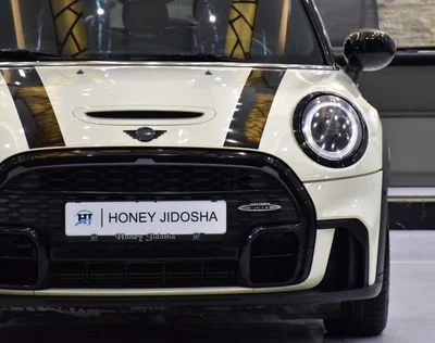 2022 MINI Cooper ., bílá, 53 000 km, dovoz SAE — foto 4 z 16