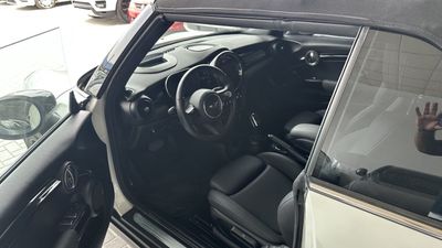 2024 MINI Cooper Roadster STD, bílá, 6 500 km, dovoz SAE — foto 9 z 16