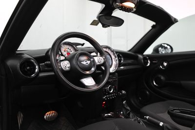 2014 MINI Cooper CABRIO, černá, 136 000 km, dovoz SAE — foto 12 z 12