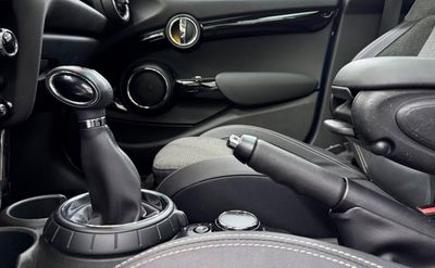 2016 MINI Cooper STANDARD, modrá, 103 000 km, dovoz SAE — foto 14 z 16