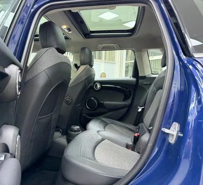 2016 MINI Cooper STANDARD, modrá, 103 000 km, dovoz SAE — foto 7 z 16