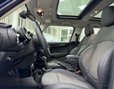 2016 MINI Cooper STANDARD, modrá, 103 000 km, dovoz SAE — foto 9 z 16