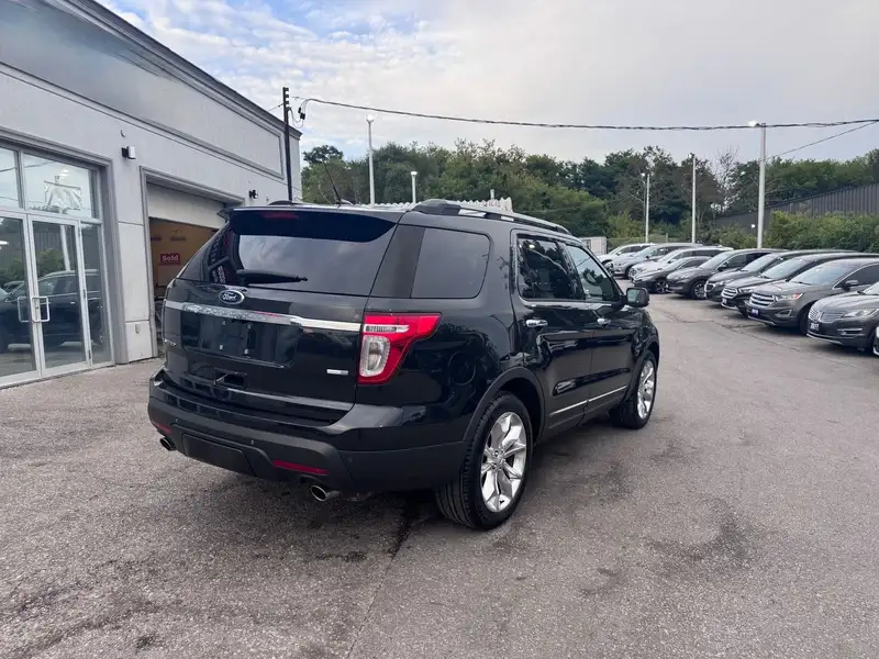 2015 Ford Explorer Limited, černá, 213 532 km, dovoz Kanada — foto 4 z 12