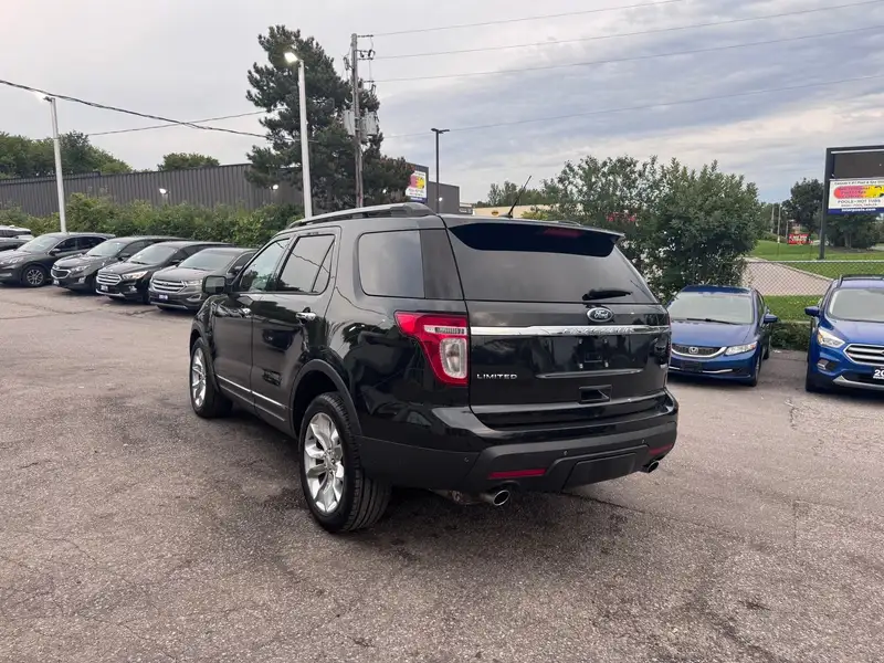 2015 Ford Explorer Limited, černá, 213 532 km, dovoz Kanada — foto 6 z 12