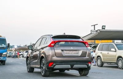 2018 Mitsubishi Eclipse, hnědá, 106 000 km, dovoz SAE — foto 6 z 16
