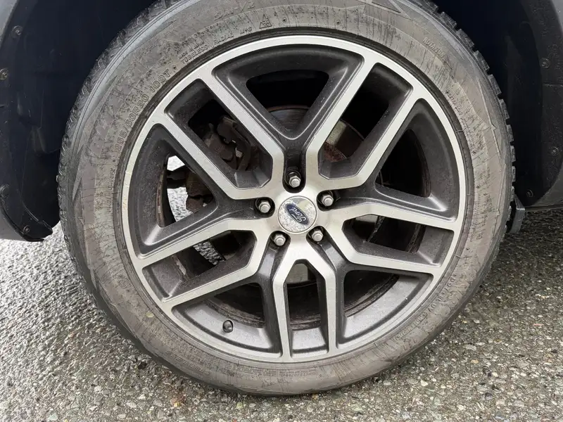 2016 Ford Explorer Sport, bílá, 186 200 km, dovoz Kanada — foto 6 z 12