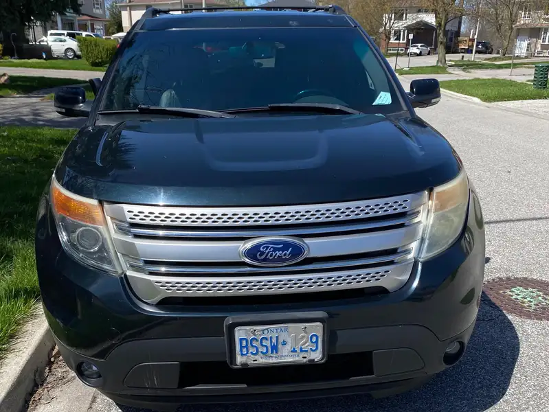 2014 Ford Explorer XLT, zelená, 207 221 km, dovoz Kanada — foto 4 z 12