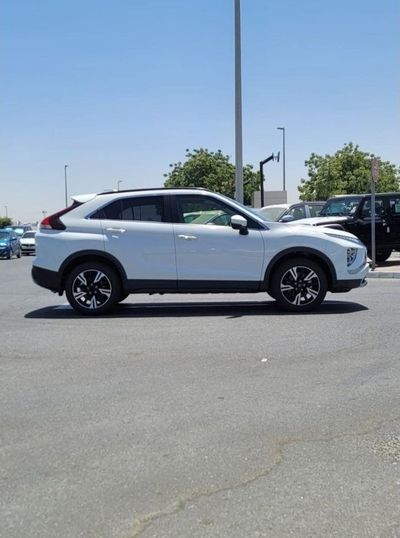 2023 Mitsubishi Eclipse, bílá, 0 km, dovoz SAE — foto 5 z 16