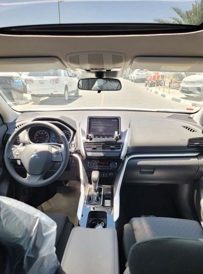 2023 Mitsubishi Eclipse, bílá, 0 km, dovoz SAE — foto 8 z 16