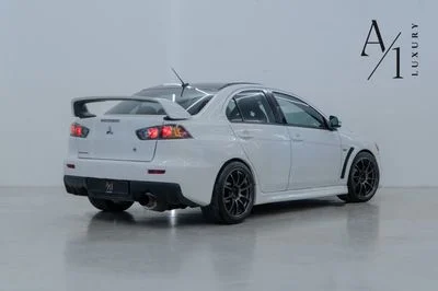 2015 Mitsubishi Lancer Evolution, bílá, 107 750 km, dovoz SAE — foto 3 z 13