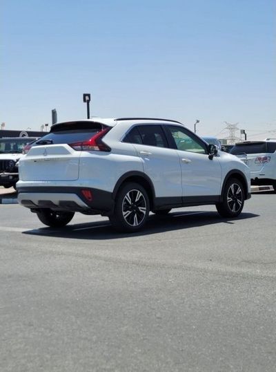 2024 Mitsubishi Eclipse, bílá, 0 km, dovoz SAE — foto 4 z 16