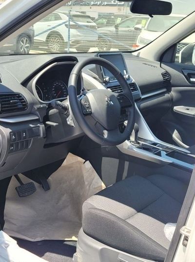 2024 Mitsubishi Eclipse, bílá, 0 km, dovoz SAE — foto 8 z 16