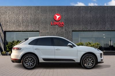 2019 Porsche Macan Std 2.0L (252 HP), bílá, 95 000 km, dovoz SAE — foto 7 z 16