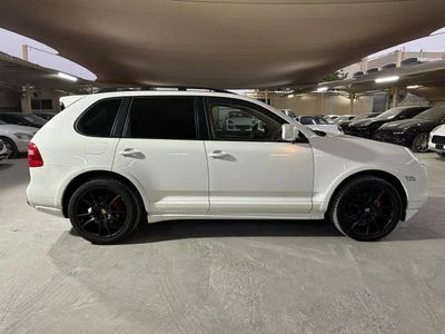 2008 Porsche Cayenne GTS, bílá, 44 000 km, dovoz SAE — foto 6 z 16