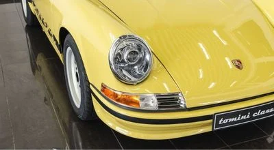 1982 Porsche 911, žlutá, 4 000 km, dovoz SAE — foto 9 z 15