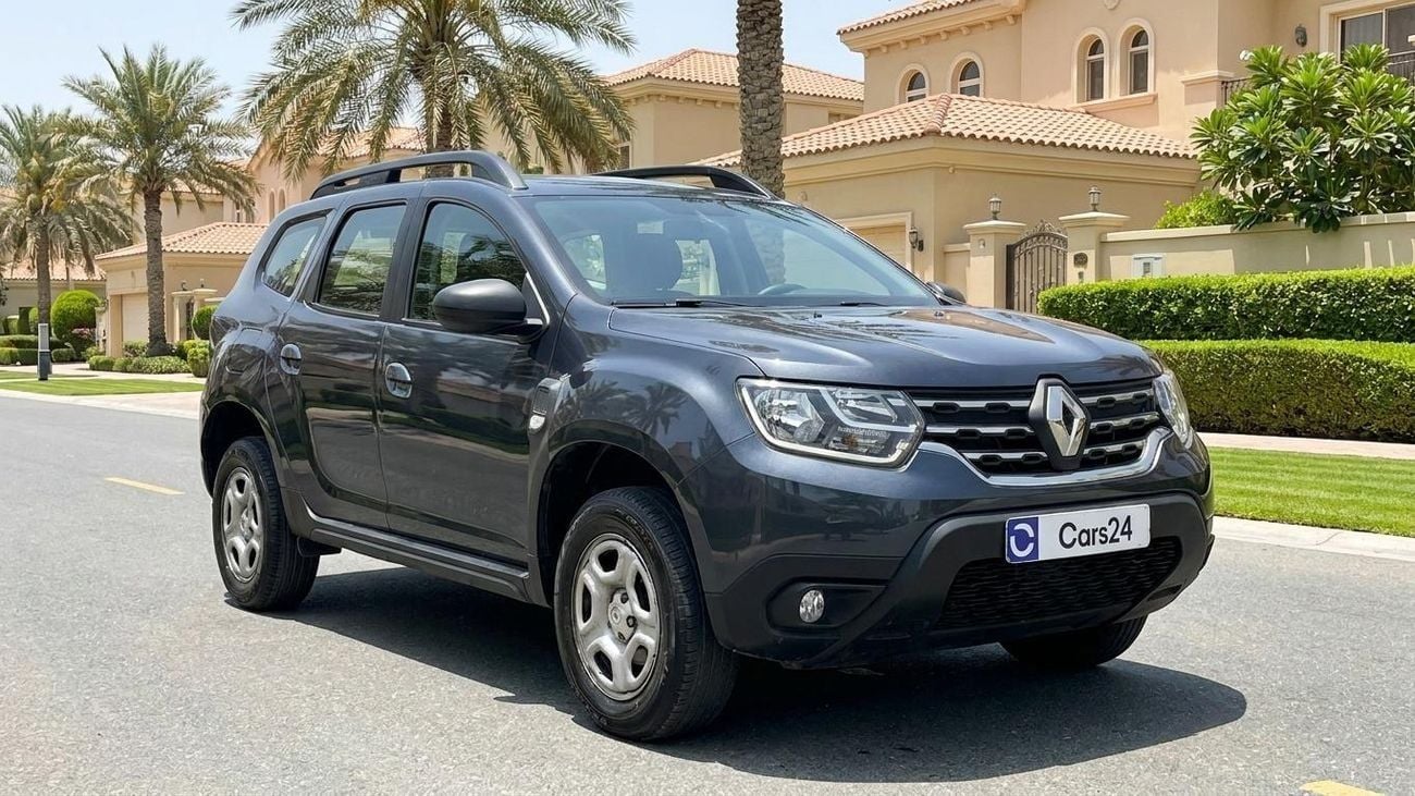 2023 Renault Duster PE, šedá, 69 225 km, dovoz SAE — foto 1