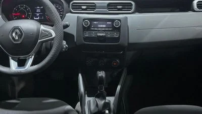 2023 Renault Duster PE, šedá, 69 225 km, dovoz SAE — foto 10 z 16