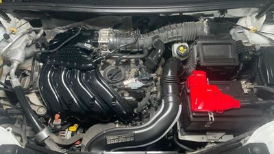 2022 Renault Duster PE, bílá, 85 052 km, dovoz SAE — foto 16 z 16